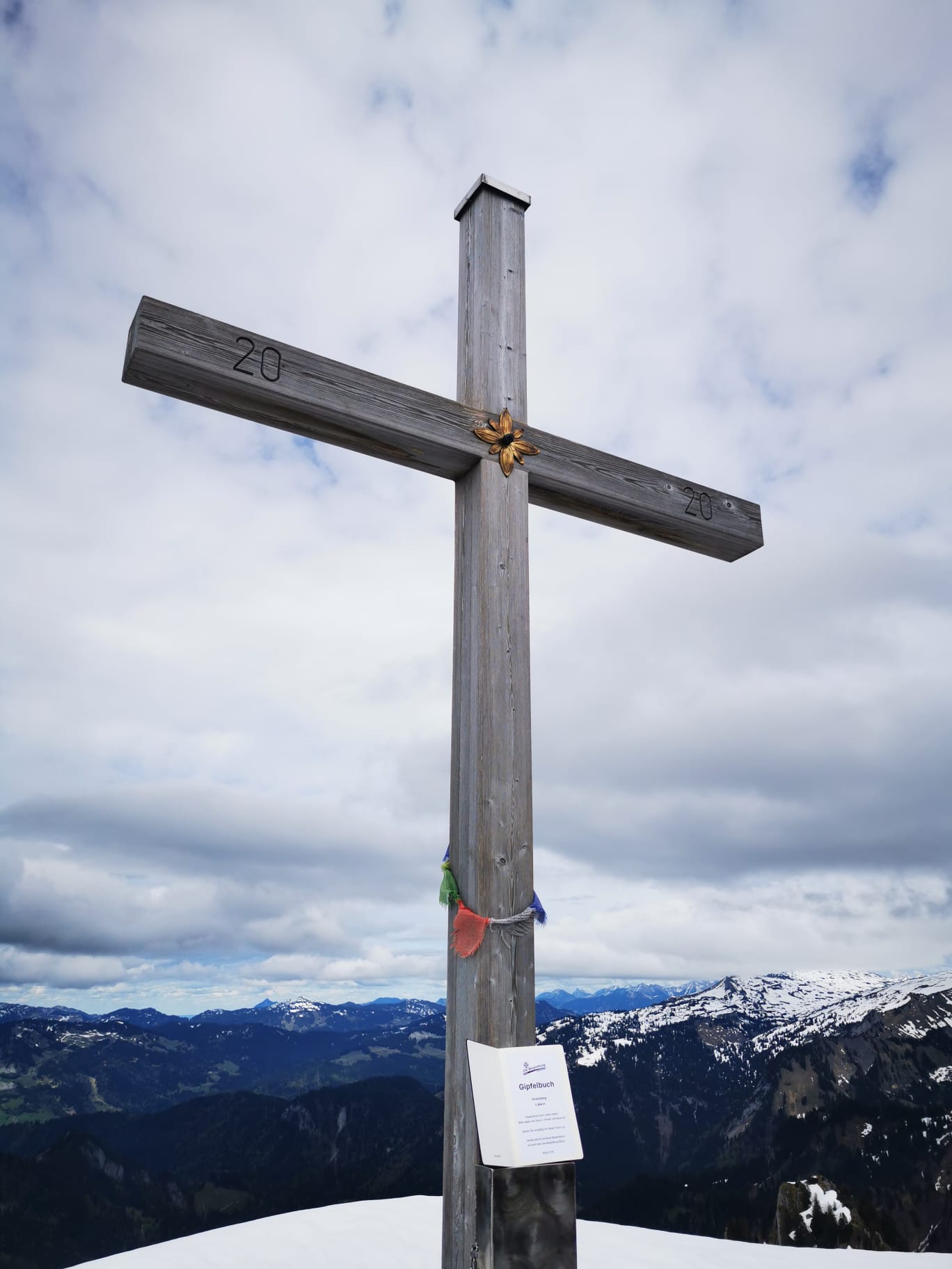 Betreuung Gipfel-Buch und Kreuz